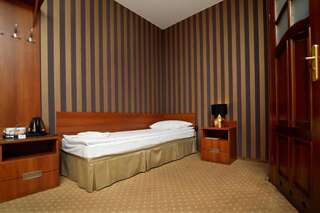 Мотели Amadeus Ломжа Двухместный номер с 2 отдельными кроватями-2
