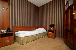 Мотели Amadeus Ломжа Двухместный номер с 2 отдельными кроватями-5